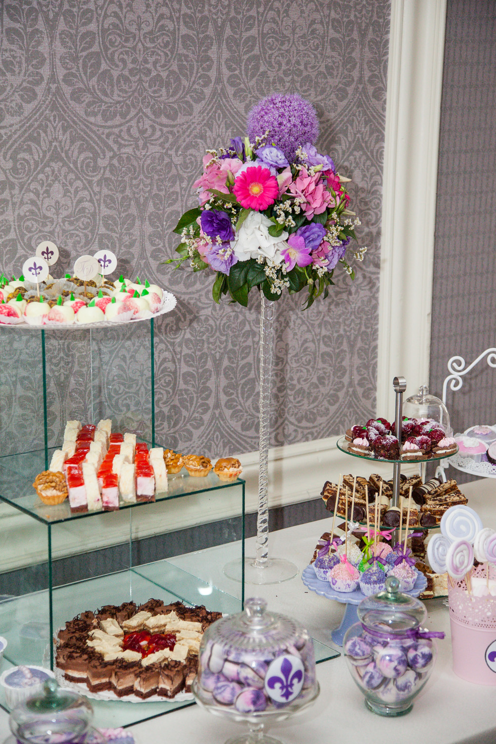 Poza, foto cu Flori de nunta decor sala in Arad, Timisoara, Oradea (wedding flowers, bouquets) nunta Arad