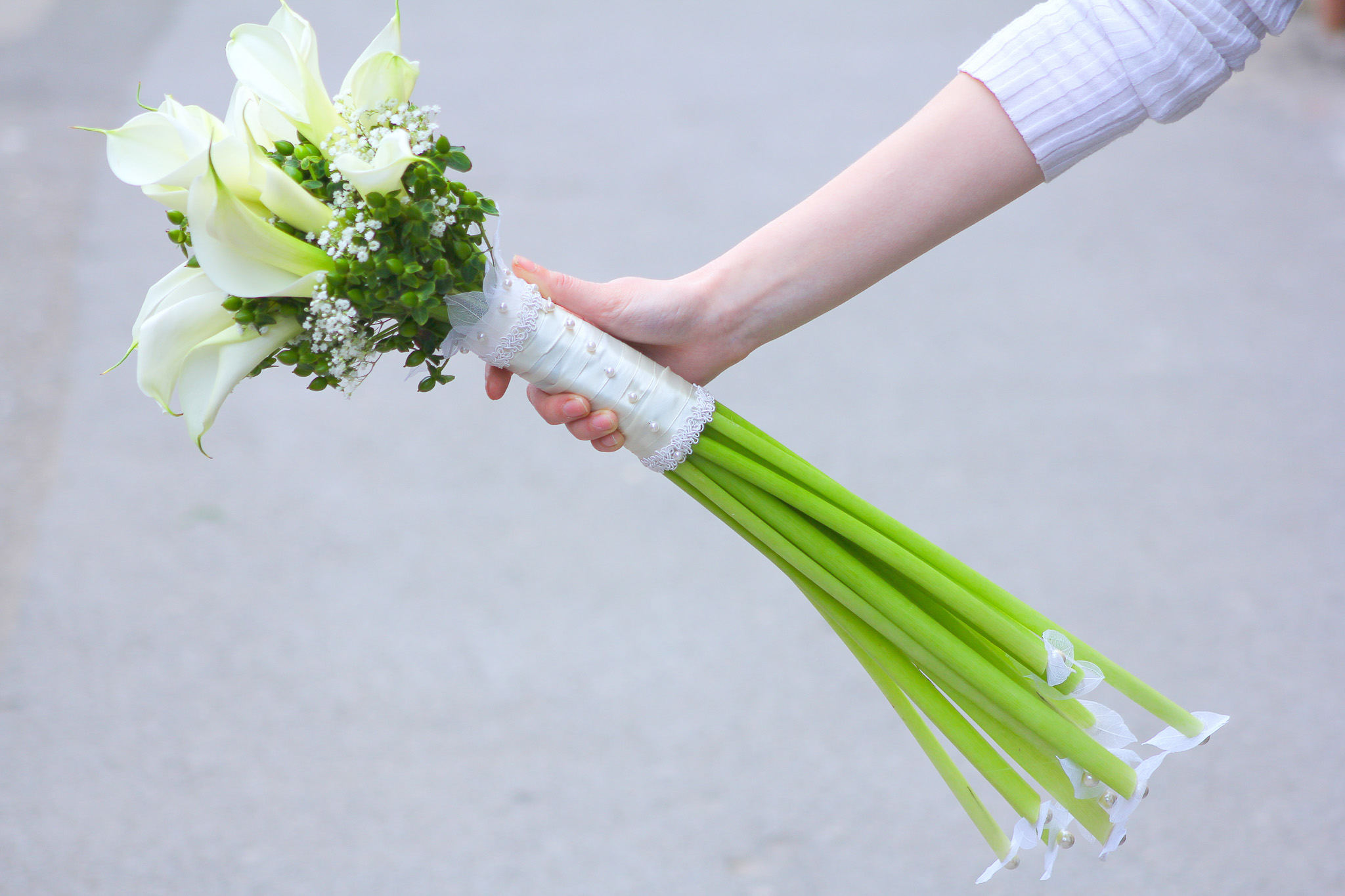 Poza, foto cu Flori de nunta buchet mireasa, calla, maner buchet in Arad, Timisoara, Oradea (wedding flowers, bouquets) nunta Arad, Timisoara, Oradea