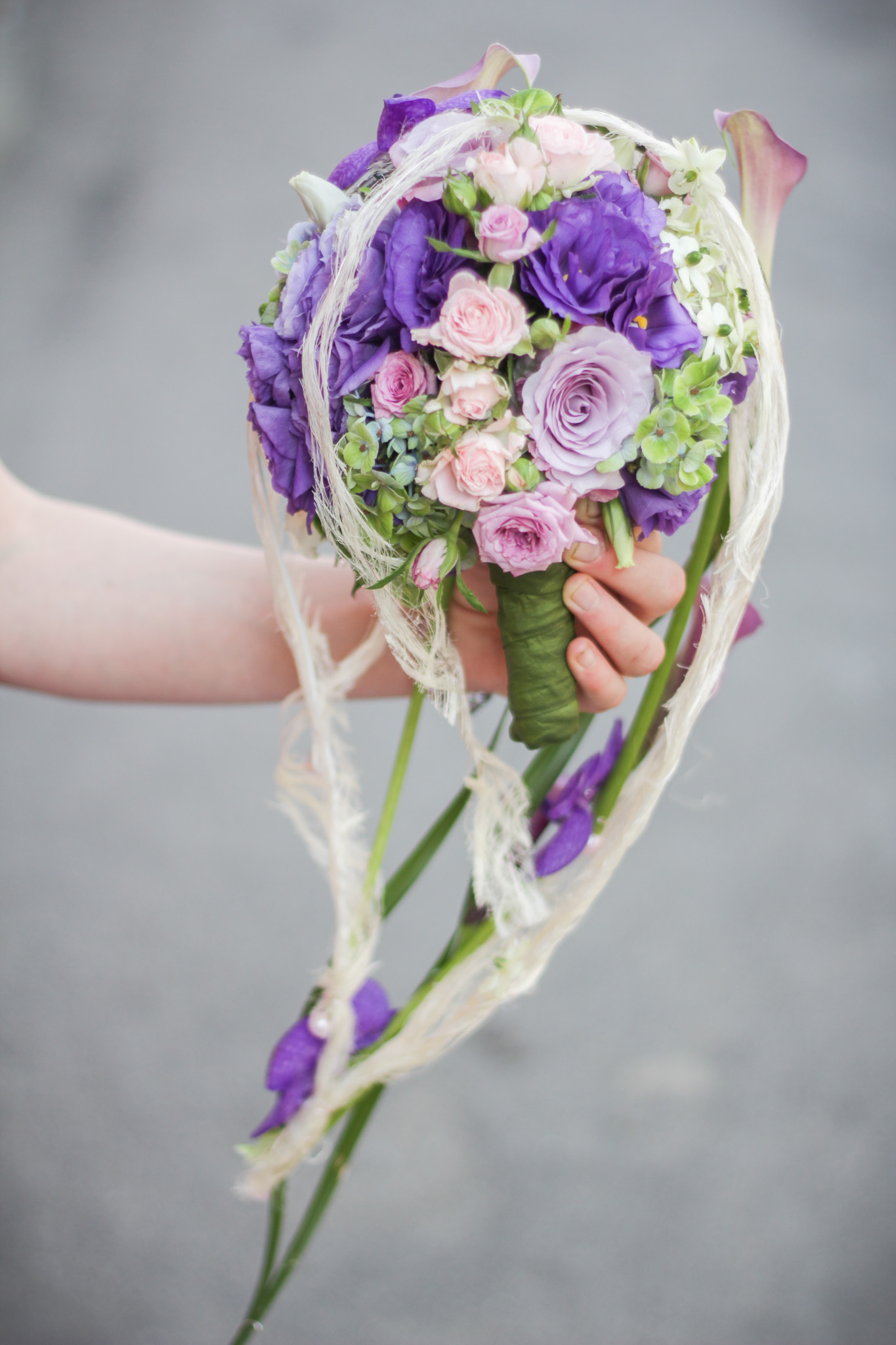 Poza, foto cu Flori de nunta buchet mireasa, calla, maner buchet, orhidee in Arad, Timisoara, Oradea (wedding flowers, bouquets) nunta Arad, Timisoara, Oradea