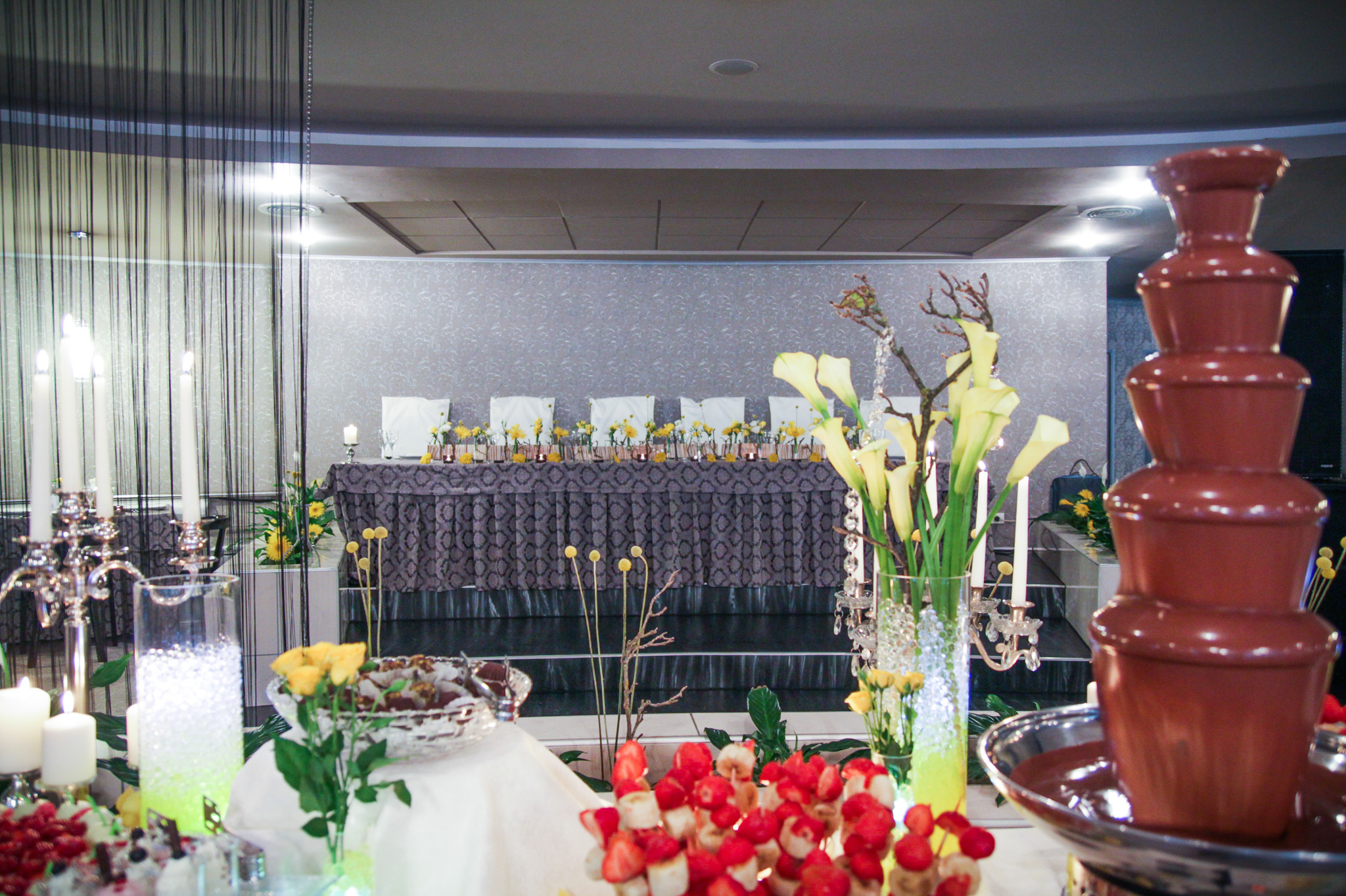 Poza, foto cu Flori de nunta calla, decor candy bar in Arad, Timisoara, Oradea (wedding flowers, bouquets) nunta Arad, Timisoara, Oradea