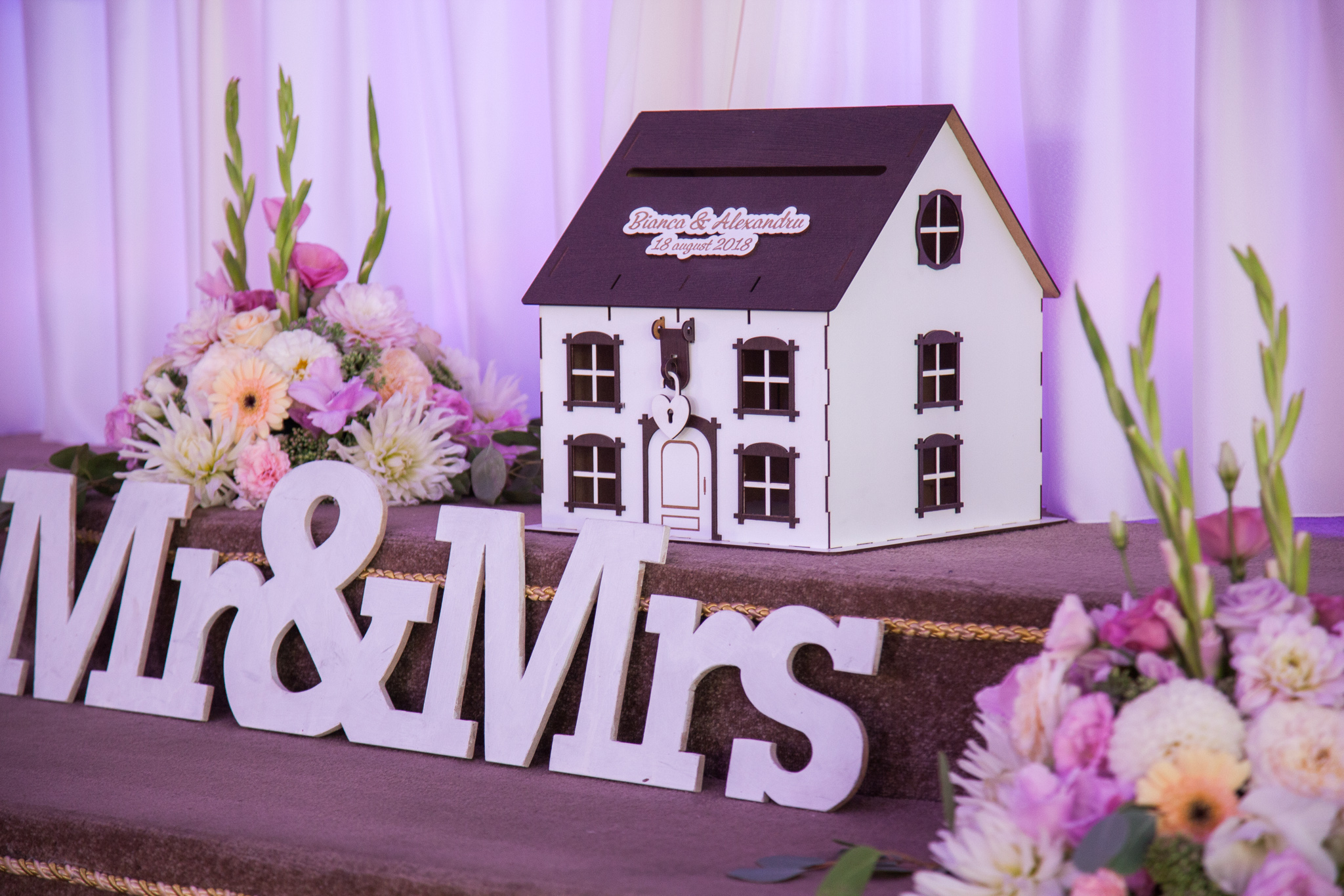 Poza, foto cu Flori de nunta decor candy bar, tabiet events arad in Arad, Timisoara, Oradea (wedding flowers, bouquets) nunta Arad, Timisoara, Oradea